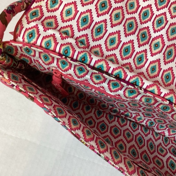 Vera Bradley "Call Me Coral" Knot Just A Clutch Shoulder Bag. - Picture 11 of 13